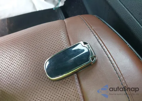 2017 Jeep Grand Cherokee Summit 4X4 z USA, uszkodzony, nr VIN 1C4RJFJT0HC773237